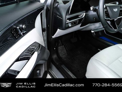 Used 2024 Cadillac Lyriq Sport w/ LPO, Floor Liner Package AWD/4WD image 8