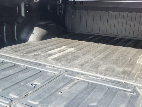 Used 2021 RAM 1500 Laramie AWD/4WD image 30