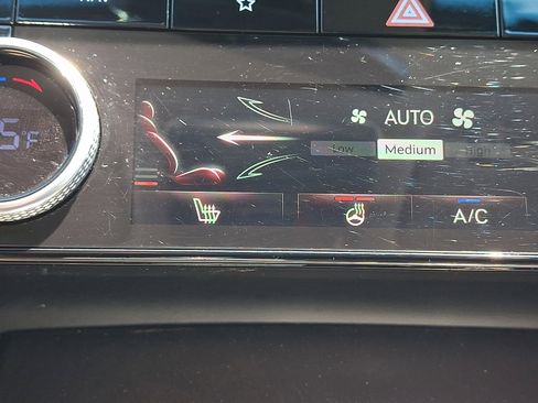 Used 2024 Genesis GV80 2.5T AWD/4WD image 23