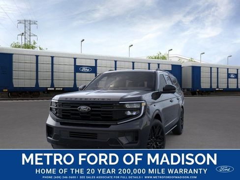 New 2026 Ford Expedition Max Platinum AWD/4WD image 3