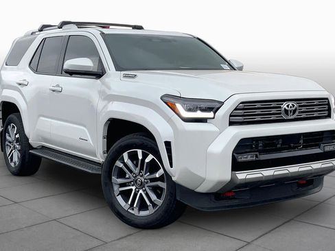 Used 2026 Toyota 4Runner Limited AWD/4WD image 3