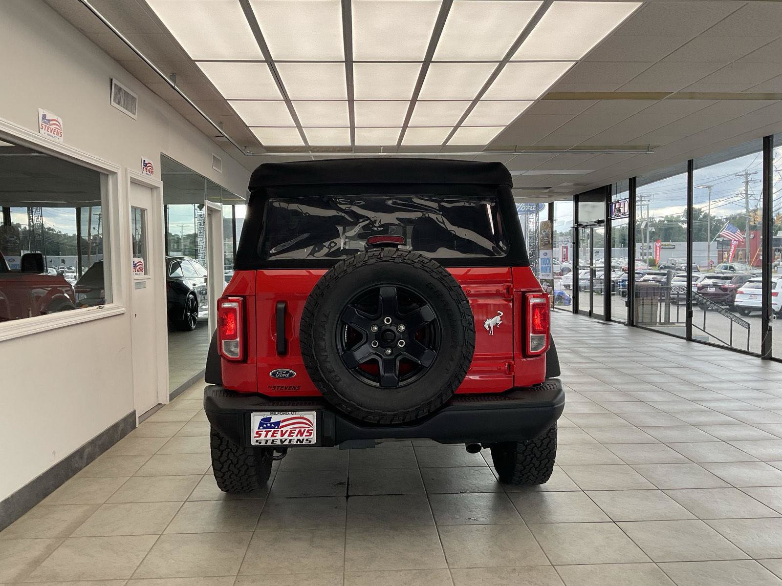 Used 2024 Ford Bronco Black Diamond AWD/4WD image 5