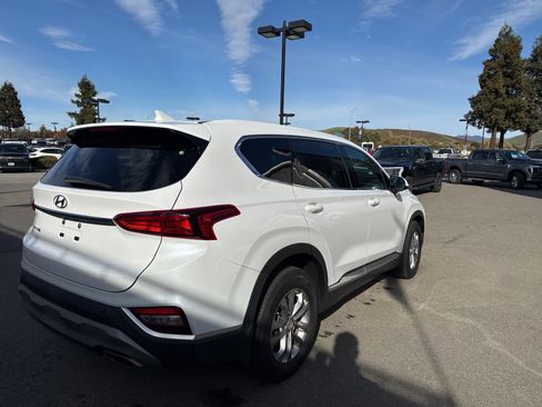 Used 2020 Hyundai Santa Fe SEL image 4