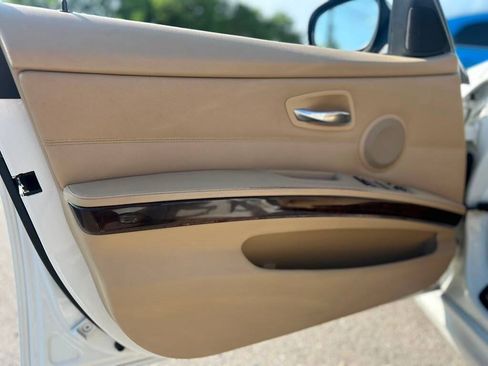Used 2011 BMW 328i Sedan RWD image 10