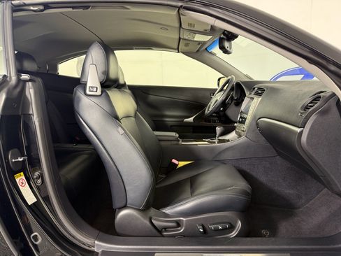 Used 2014 Lexus IS 250C Base image 15