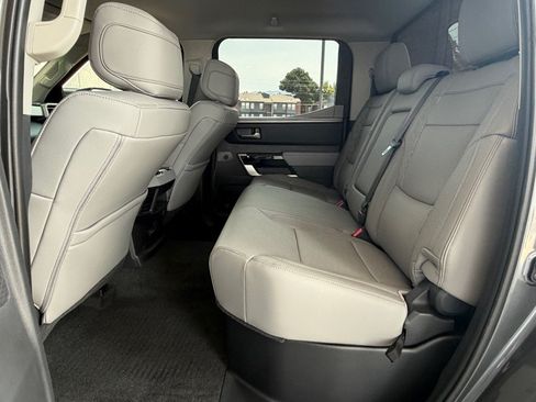 Used 2024 Toyota Tundra Limited AWD/4WD image 23