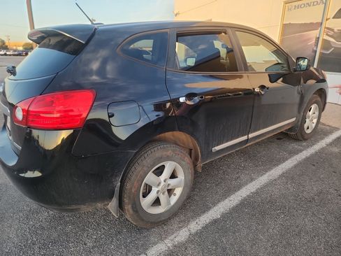 Used 2013 Nissan Rogue S w/ Special Edition Pkg image 4