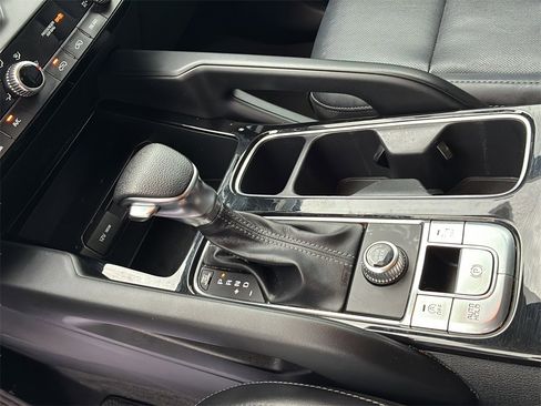 Certified 2021 Kia Telluride LX image 30