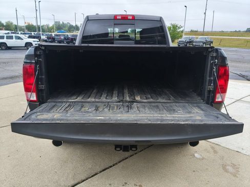 Used 2017 RAM 1500 Big Horn AWD/4WD image 17