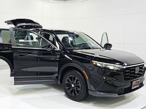 Used 2025 Honda CR-V EX-L image 10