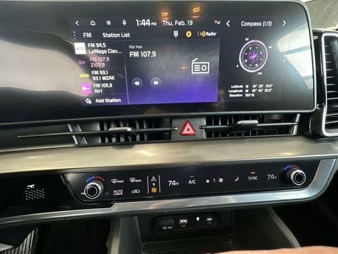 Certified 2023 Kia Sportage EX image 14