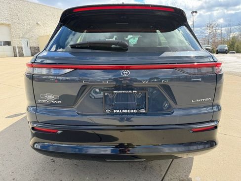 Certified 2025 Toyota Crown Signia image 4