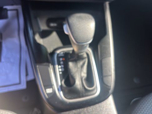 Used 2023 Kia Soul LX w/ LX Technology Package image 11