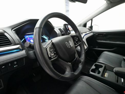 Used 2024 Honda Odyssey Elite image 8