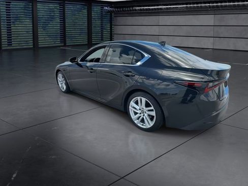 Used 2023 Lexus IS 300 w/ Comfort Package RWD image 6