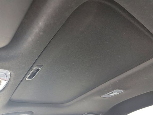 Used 2021 Hyundai Elantra N Line image 28