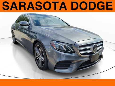 Used 2019 Mercedes-Benz E 300 image 1