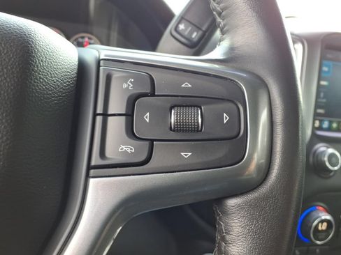 Used 2022 Chevrolet Silverado 1500 RST w/ Z71 Off-Road Package AWD/4WD image 17