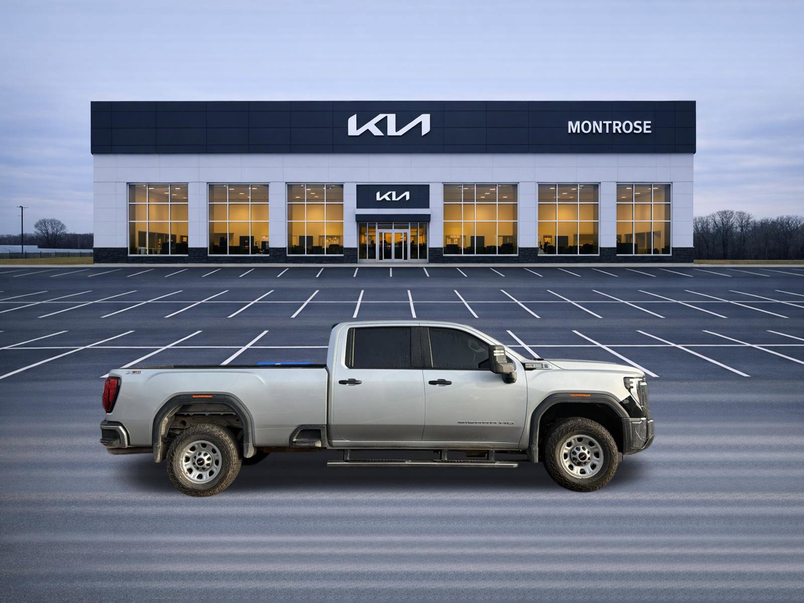 Used 2024 GMC Sierra 2500 Pro w/ Convenience Package AWD/4WD image 4
