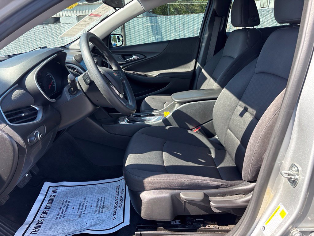 Used 2020 Chevrolet Malibu LS FWD image 16