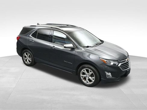 Used 2018 Chevrolet Equinox Premier FWD image 23