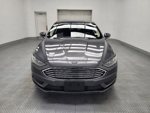 Used 2018 Ford Fusion SE image 15
