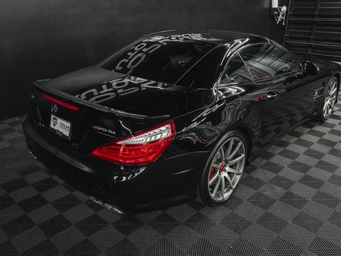 Used 2015 Mercedes-Benz SL 63 AMG image 31