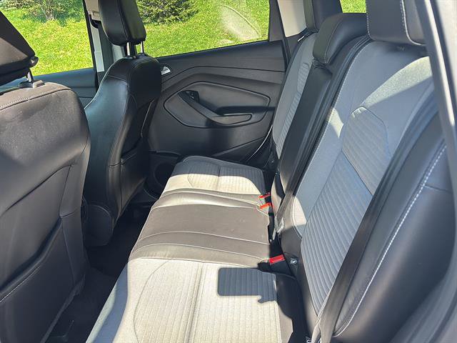 Certified 2018 Ford Escape SE w/ SE Sport Appearance Package AWD/4WD image 16