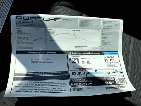 New 2025 Porsche Panamera 4 image 40