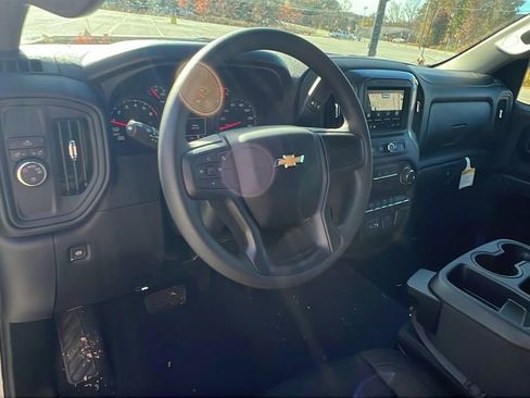 New 2026 Chevrolet Silverado 1500 Custom image 18