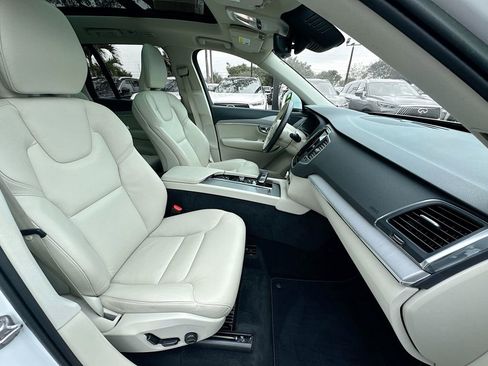 Used 2023 Volvo XC90 B5 Core w/ Protection Package image 31