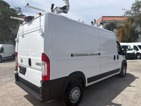 Used 2024 RAM ProMaster 2500 FWD image 5