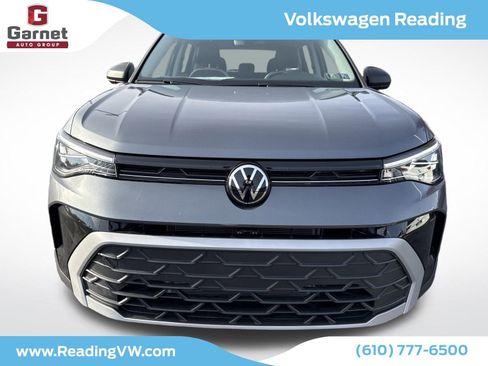 New 2025 Volkswagen Taos S image 8