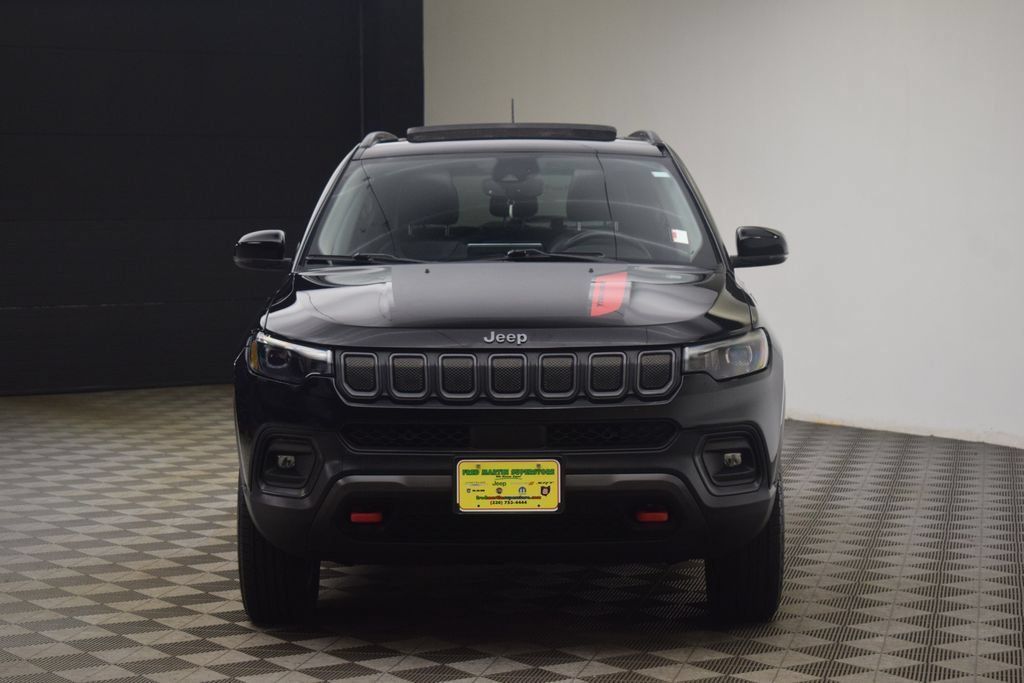 Used 2022 Jeep Compass Trailhawk w/ Trailhawk Elite Group AWD/4WD image 18