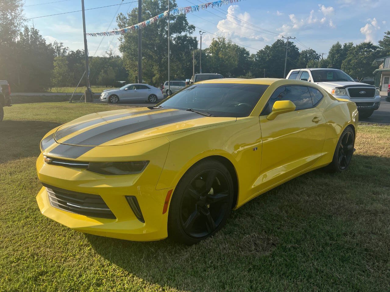 Used 2018 Chevrolet Camaro LT w/ RS Package RWD image 2