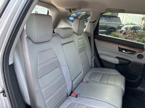 Used 2017 Honda CR-V Touring image 10
