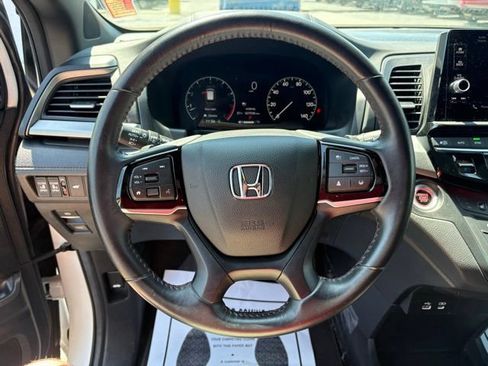 Used 2025 Honda Odyssey Sport-L image 15