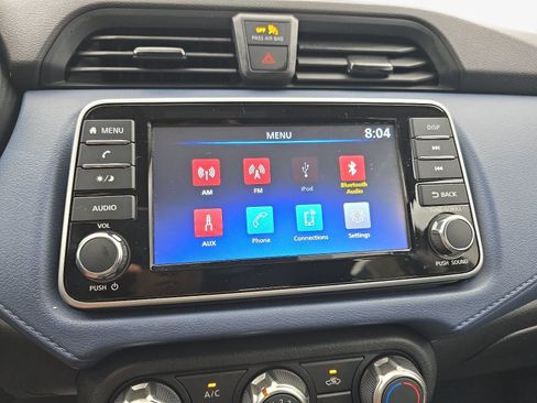 Used 2025 Nissan Versa SV w/ Trunk Package FWD image 18
