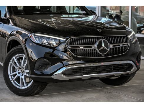 New 2026 Mercedes-Benz GLC 300 GLC 300 4MATIC image 2