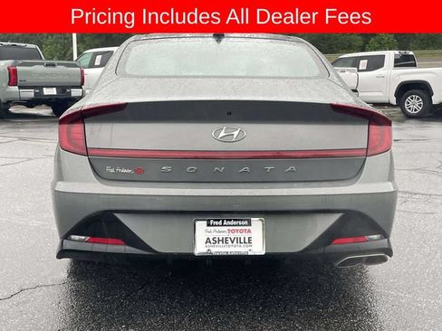 Used 2023 Hyundai Sonata SEL w/ Convenience Package FWD image 4
