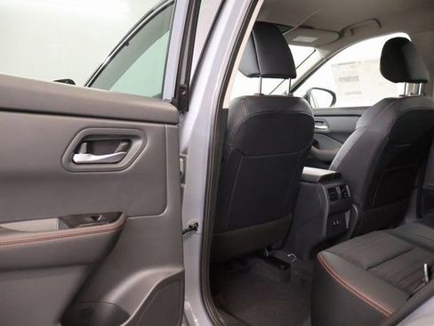 New 2026 Nissan Rogue SV image 26