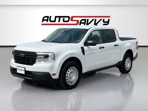 Used 2022 Ford Maverick XL FWD image 3