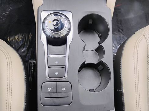 Used 2020 Ford Escape SEL FWD image 18