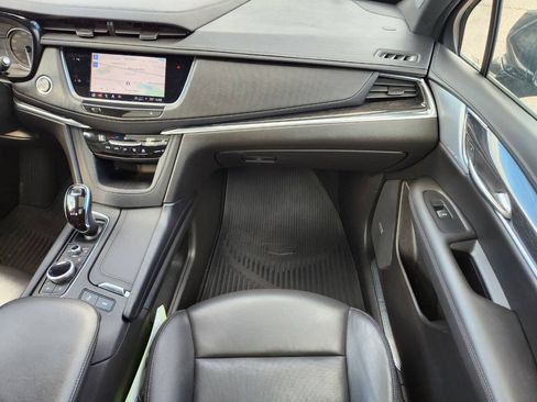 Used 2023 Cadillac XT5 Premium Luxury AWD/4WD image 17