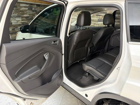 Used 2014 Ford Escape SE w/ Equipment Group 201A AWD/4WD image 44