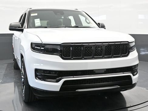 Used 2024 Jeep Grand Wagoneer Series II w/ Quick Order Packagew 28T image 9