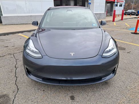 Used 2018 Tesla Model 3 Performance image 8
