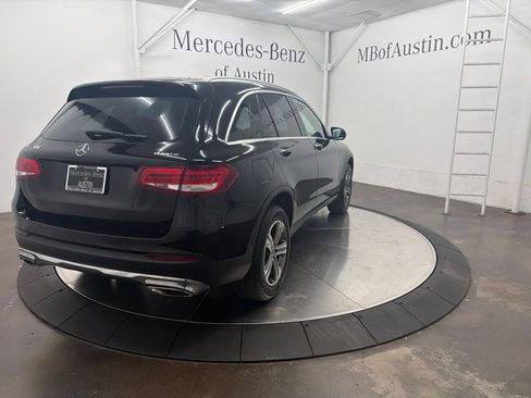 Used 2018 Mercedes-Benz GLC 300 4MATIC image 7