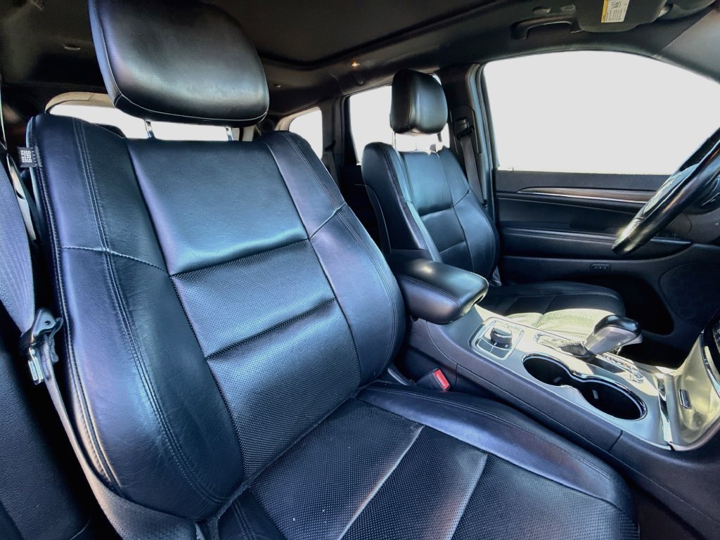 Used 2021 Jeep Grand Cherokee Limited w/ Luxury Group II AWD/4WD image 35