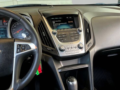 Used 2017 Chevrolet Equinox LT w/ Midnight Edition FWD image 9